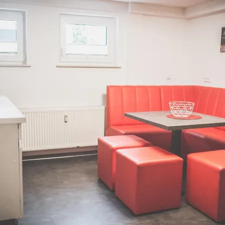 Neu! Moderne * Knullwald