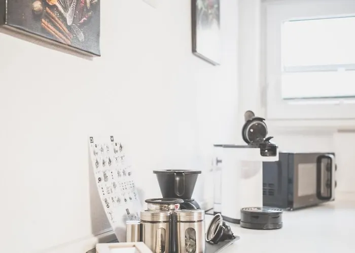 Neu! Moderne * Knüllwald