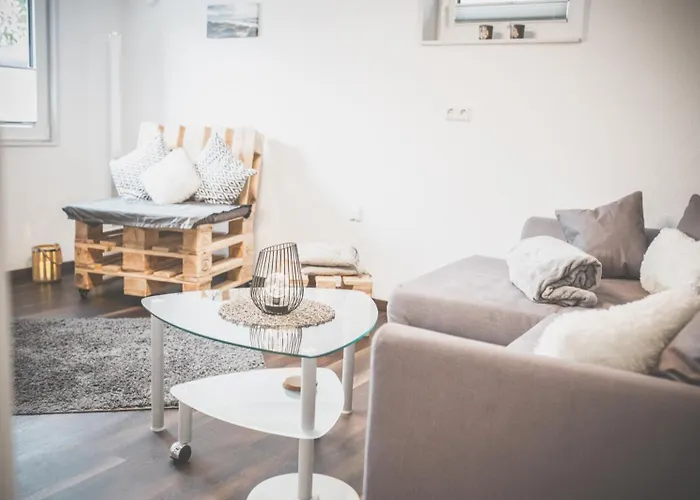 Neu! Moderne Appartement Knüllwald